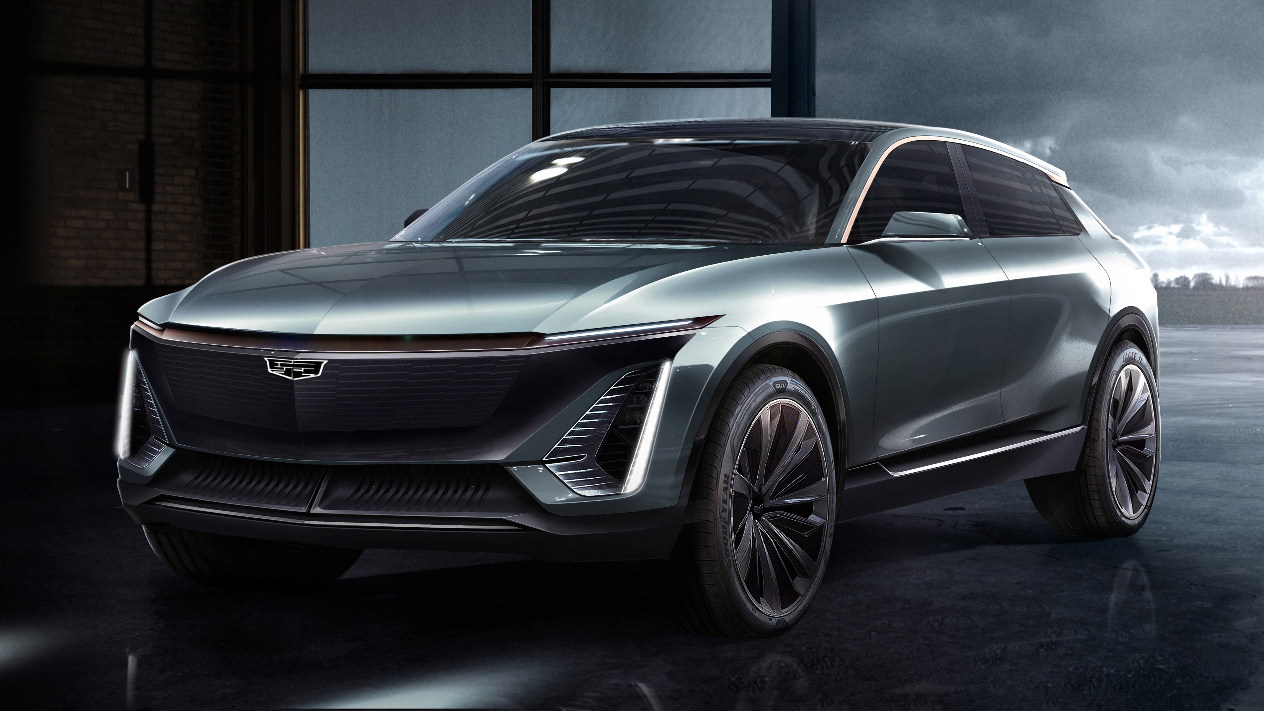 cadillac-ev-002.jpg