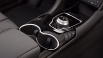 2019fordmondeo-hybrid_011_1.jpg