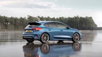 fordfocusst_2019_11.jpg