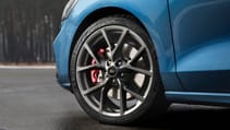 fordfocusst_2019_4.jpg