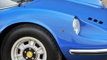 1972_ferrari_dino_246gt_coupe_close_up_1200px.jpg