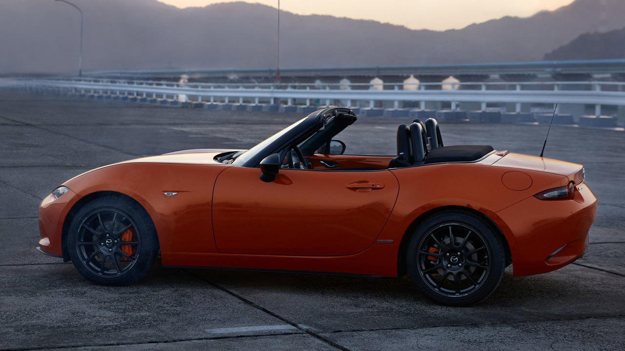 mazda-mx-5_30th_anniversary-2019-1280-03.jpg