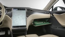 tesla_-_shooting_brake_-_details_interieur_05_copyright_mayster.jpg