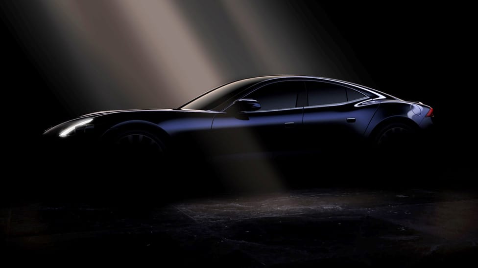 2020_karma_revero_1.jpg