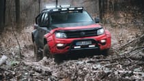 delta4x4_vwamarok_front_mud.jpg