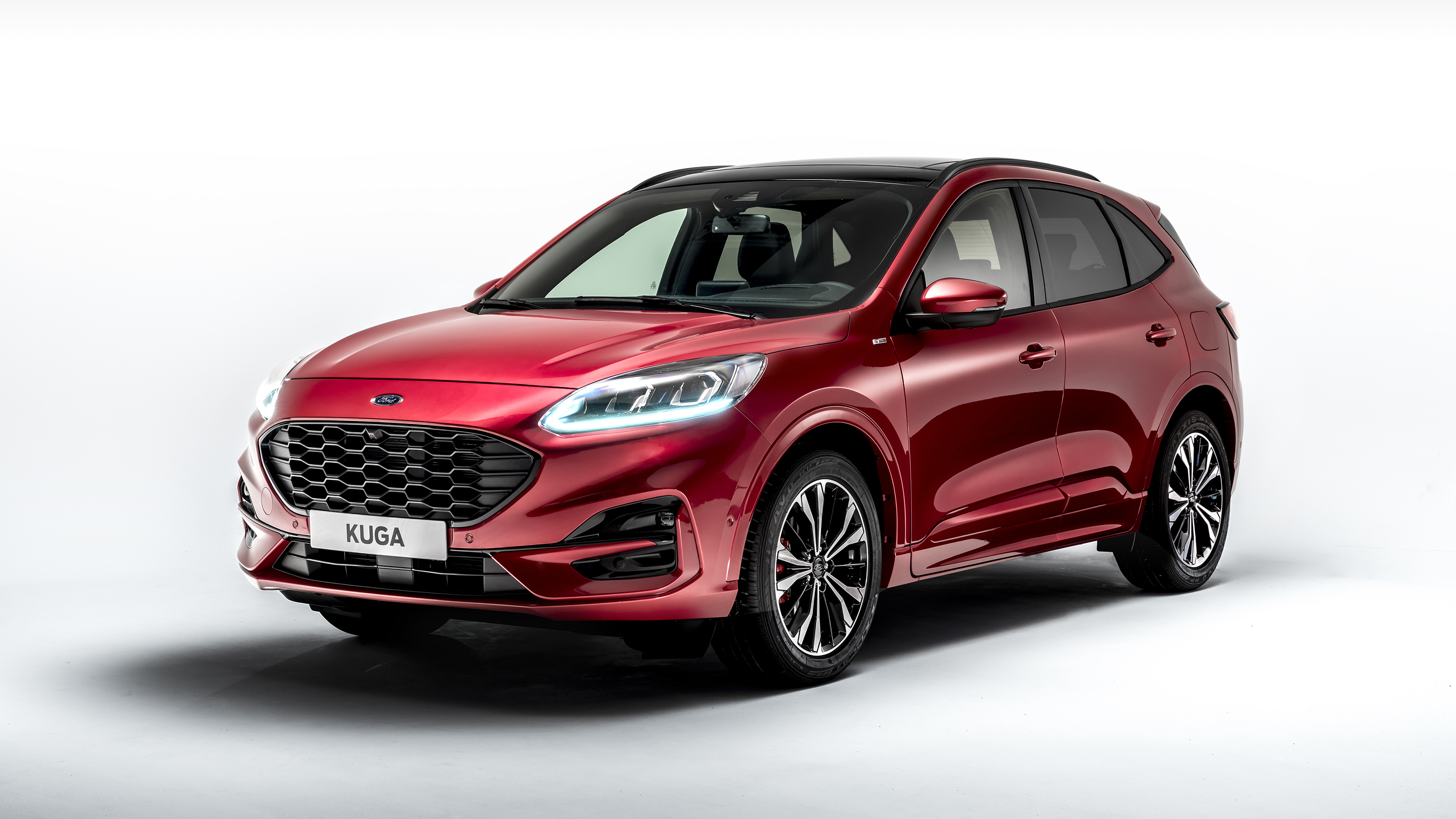 2019_ford_kuga_studio_34front_02.jpg