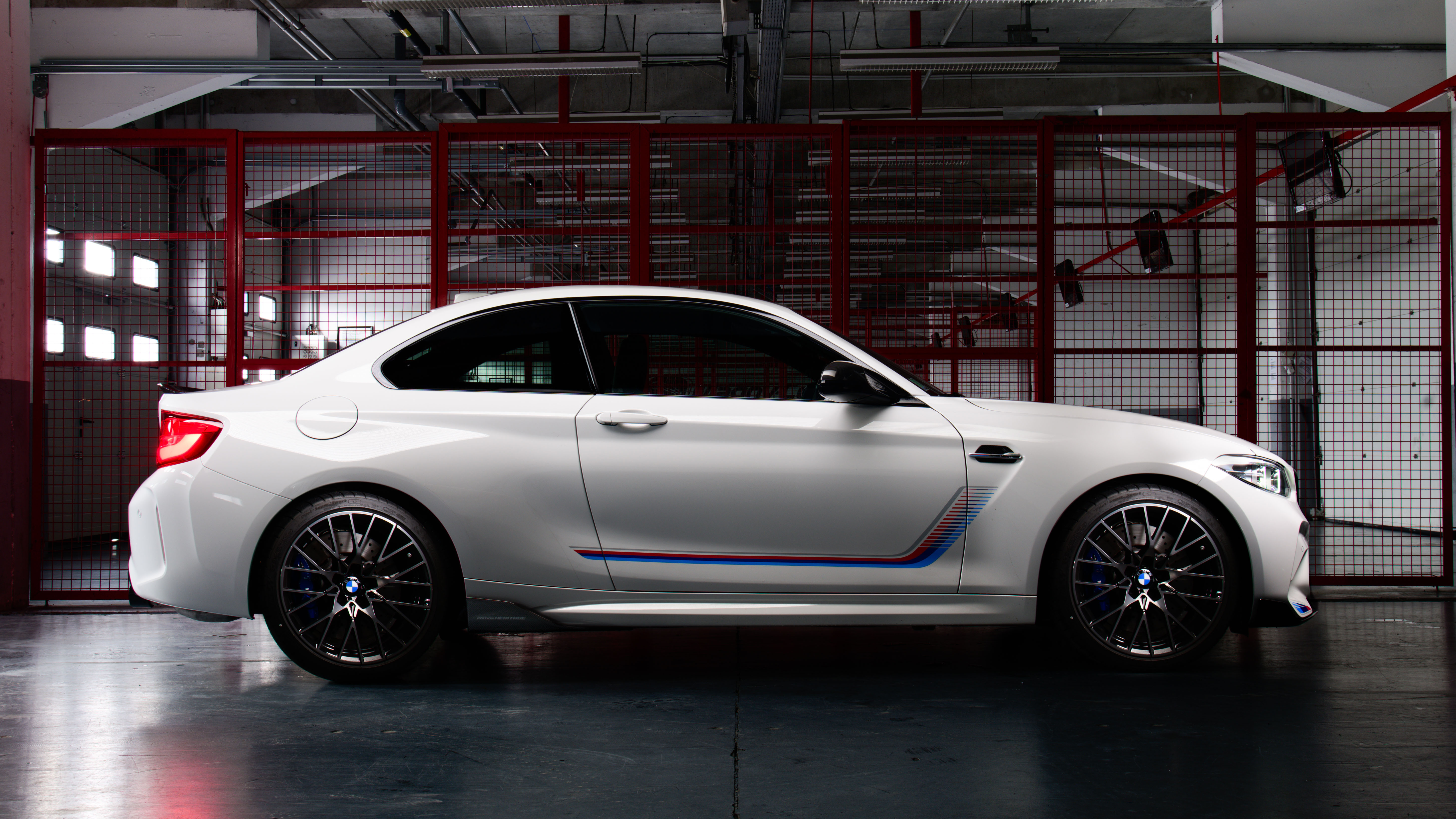 p90346544_highres_bmw-m2-competition-e.jpg