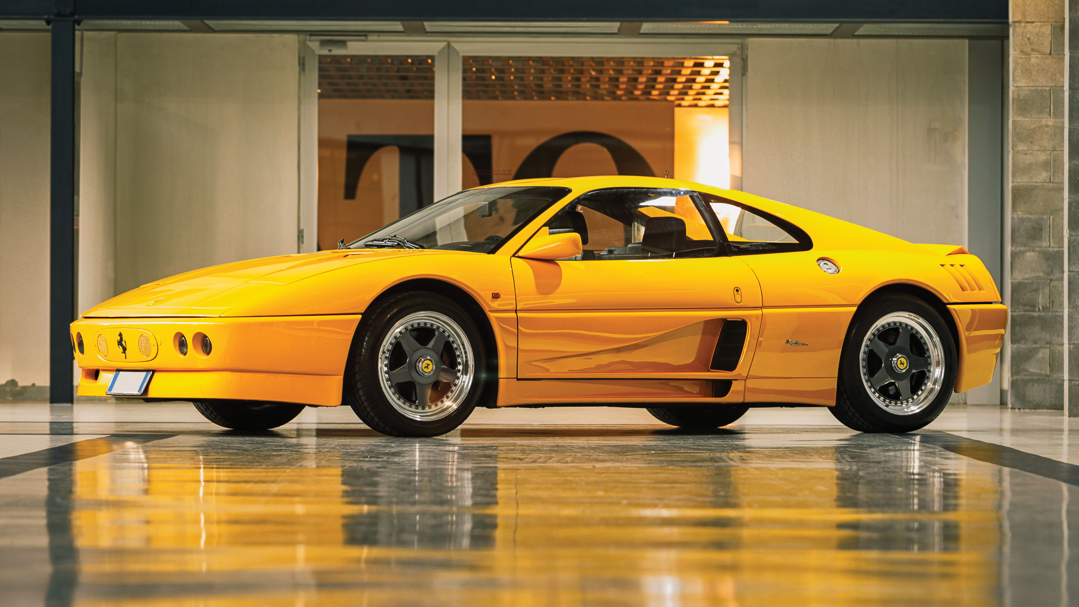 1990-ferrari-348-tb-zagato-elaborazione_0.jpg