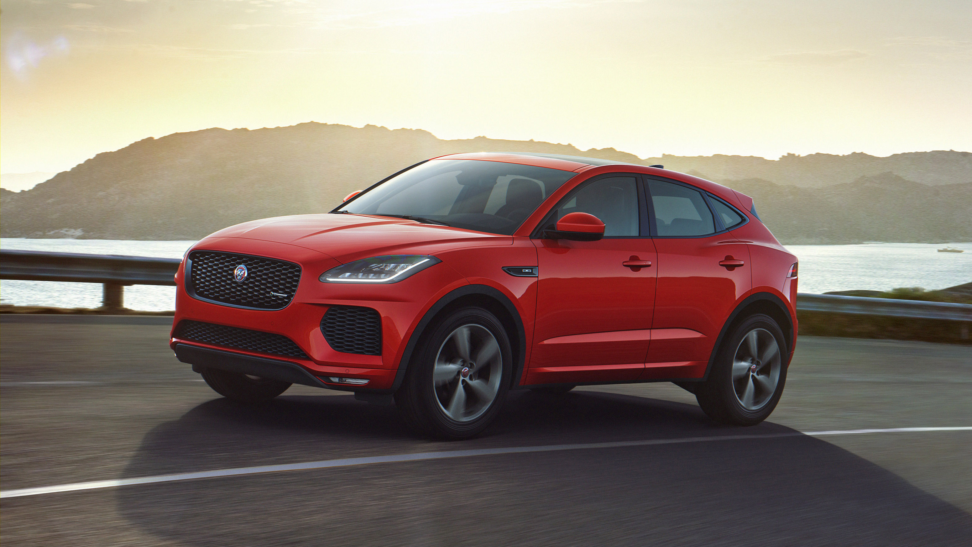 jag_e-pace_20my_dynamic_dag_020519_01.jpg