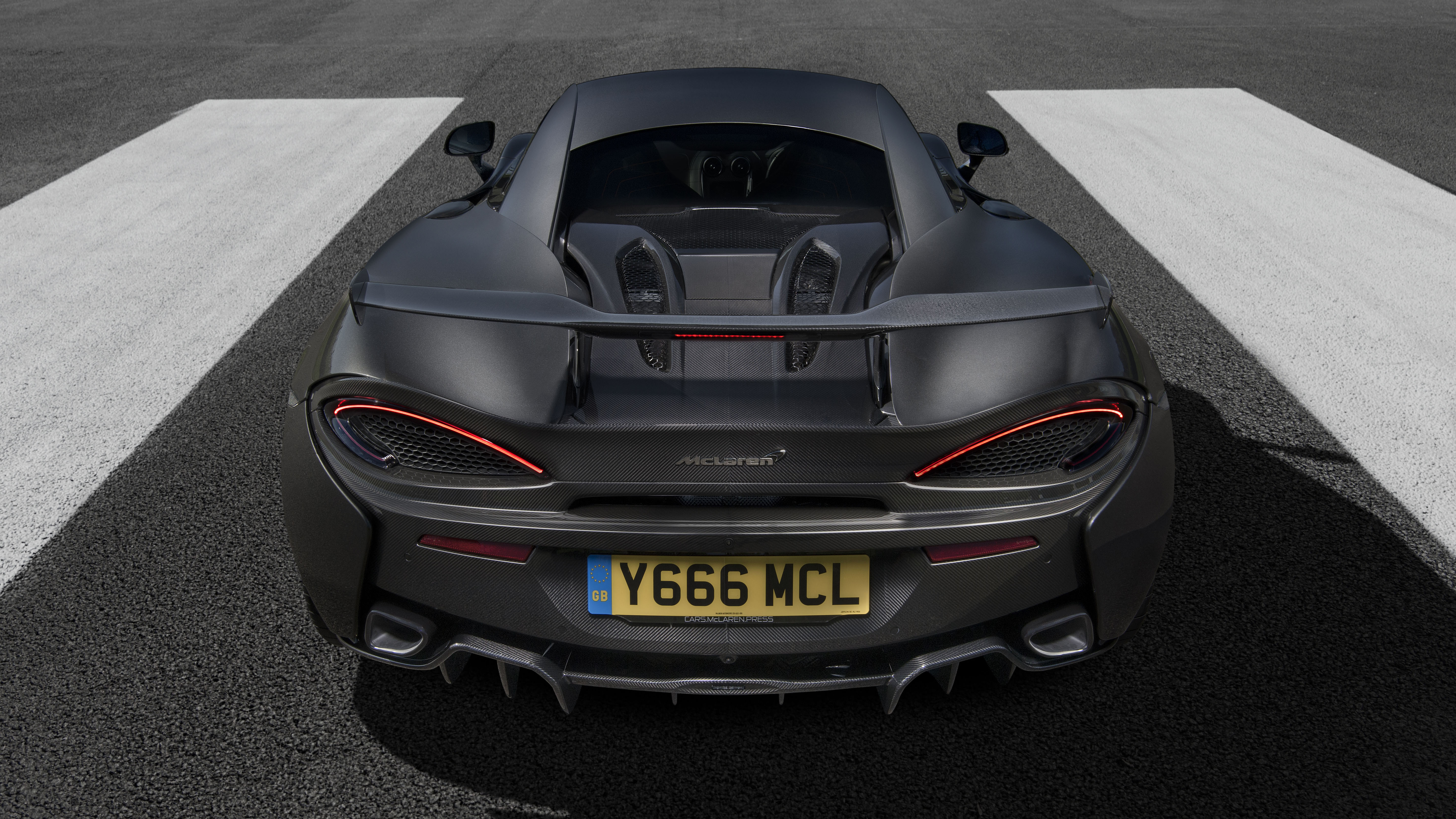 mso_defined_high_downforce_kit_for_mclaren_sports_series_image_02.jpg