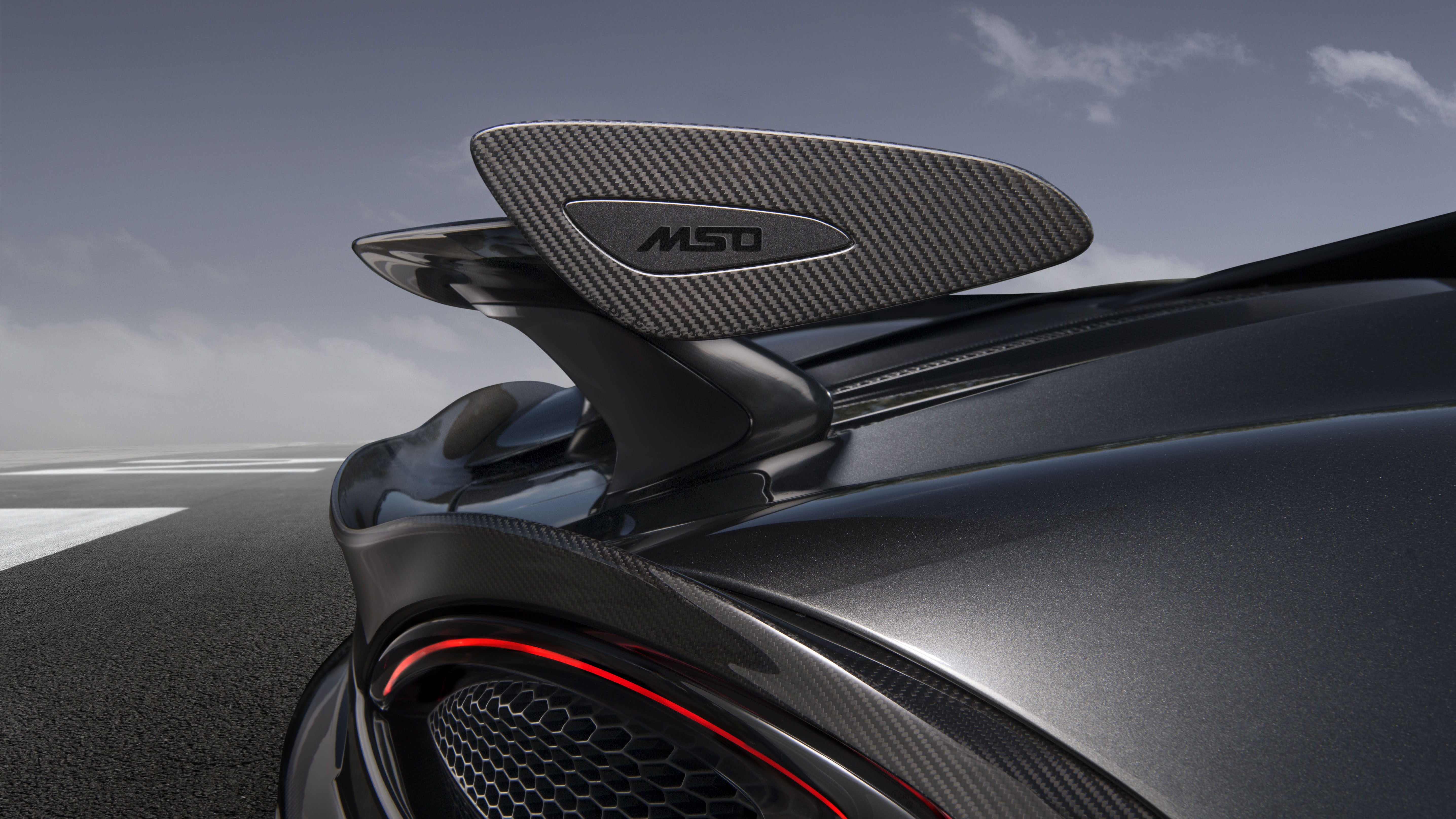 mso_defined_high_downforce_kit_for_mclaren_sports_series_image_08.jpg