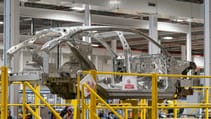 aston_martin_dbx_st_athan_13.jpg