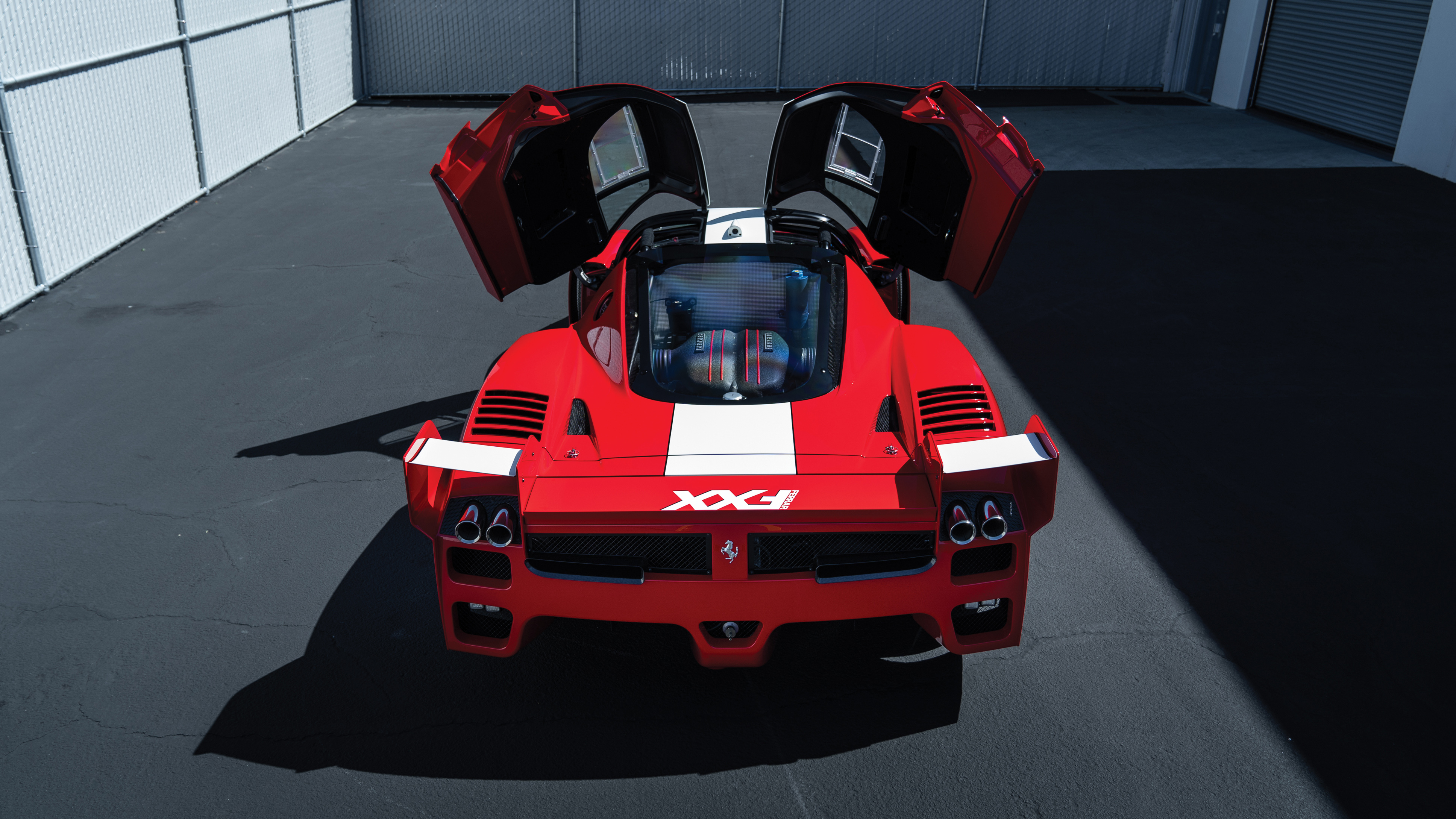 2006-ferrari-fxx_40.jpg