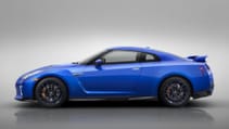 190405_my20_gt-r_anniversary_studio6.jpg