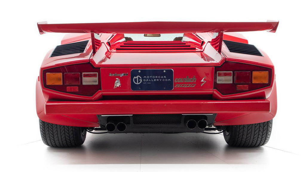 1984-lamborghini-countach-10.jpg