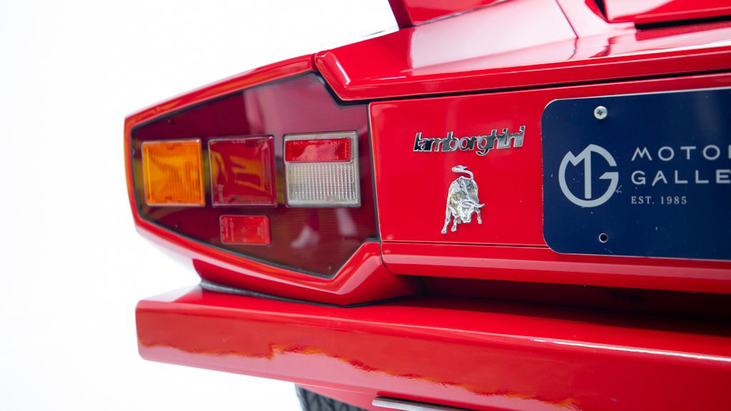 1984-lamborghini-countach-11.jpg