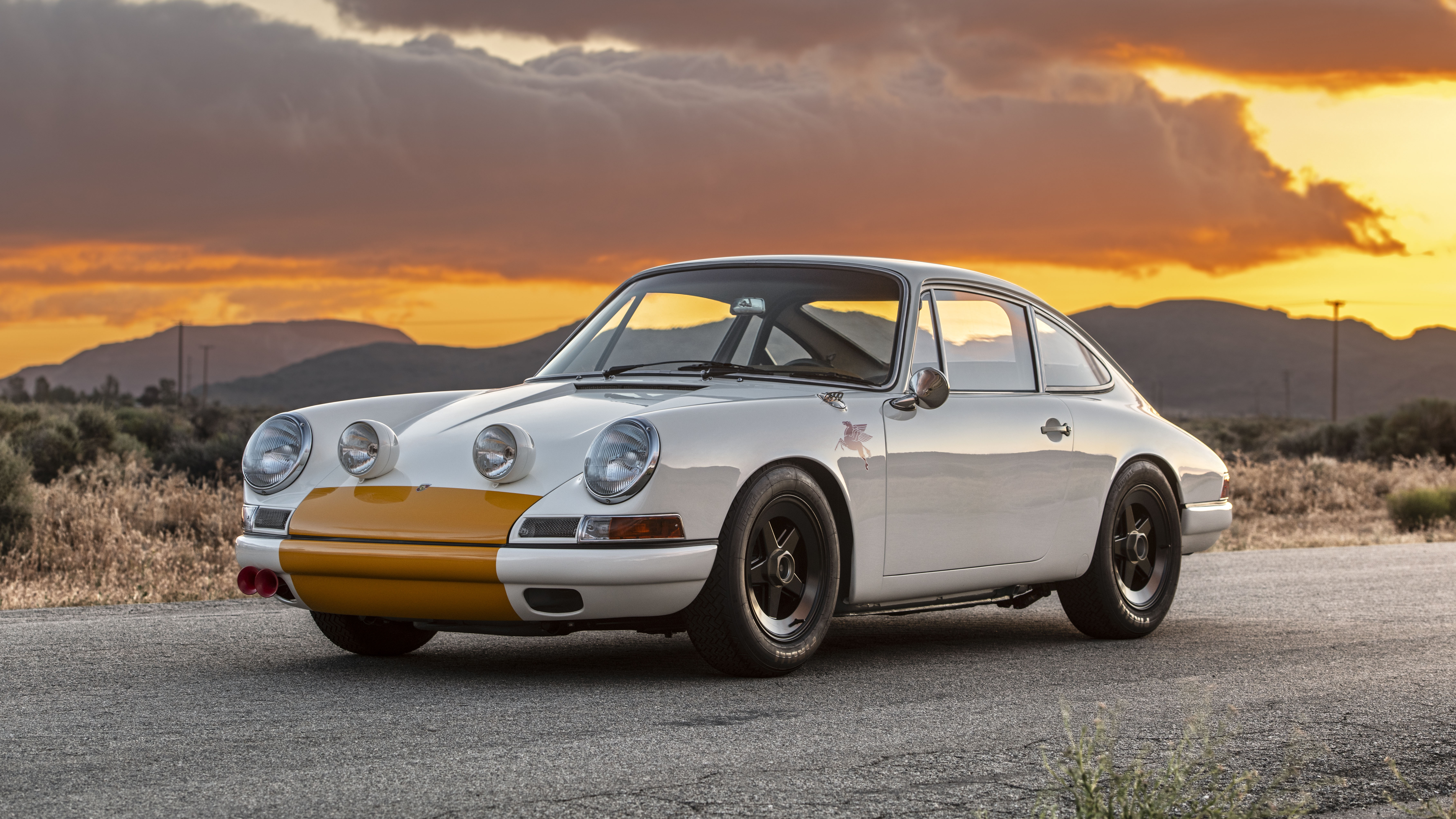 07-emory-porsche-911k.jpg