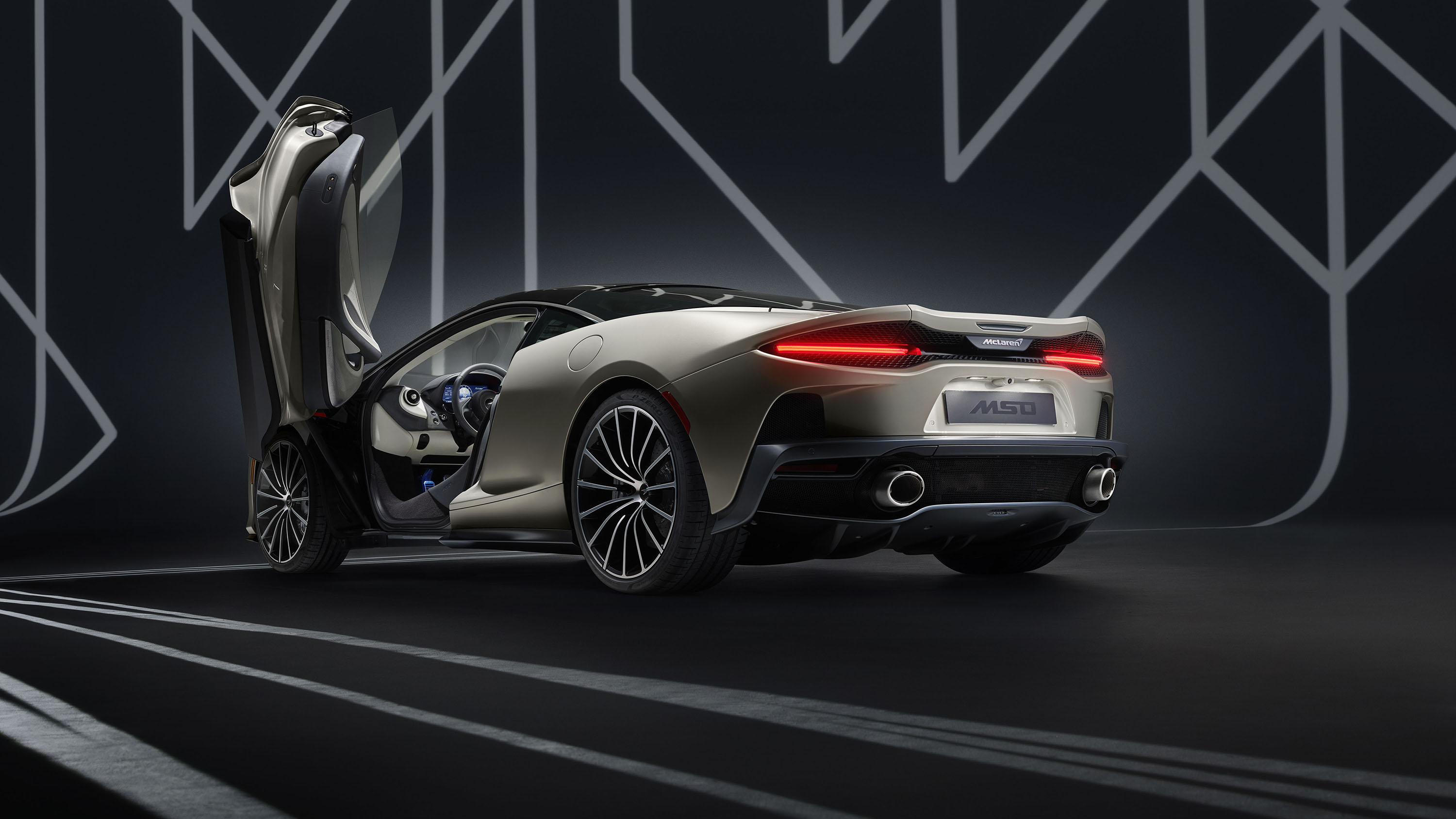gt_mso_rear_3-4_door_medium.jpg