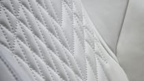 gt_mso_seat_detail_02_medium.jpg