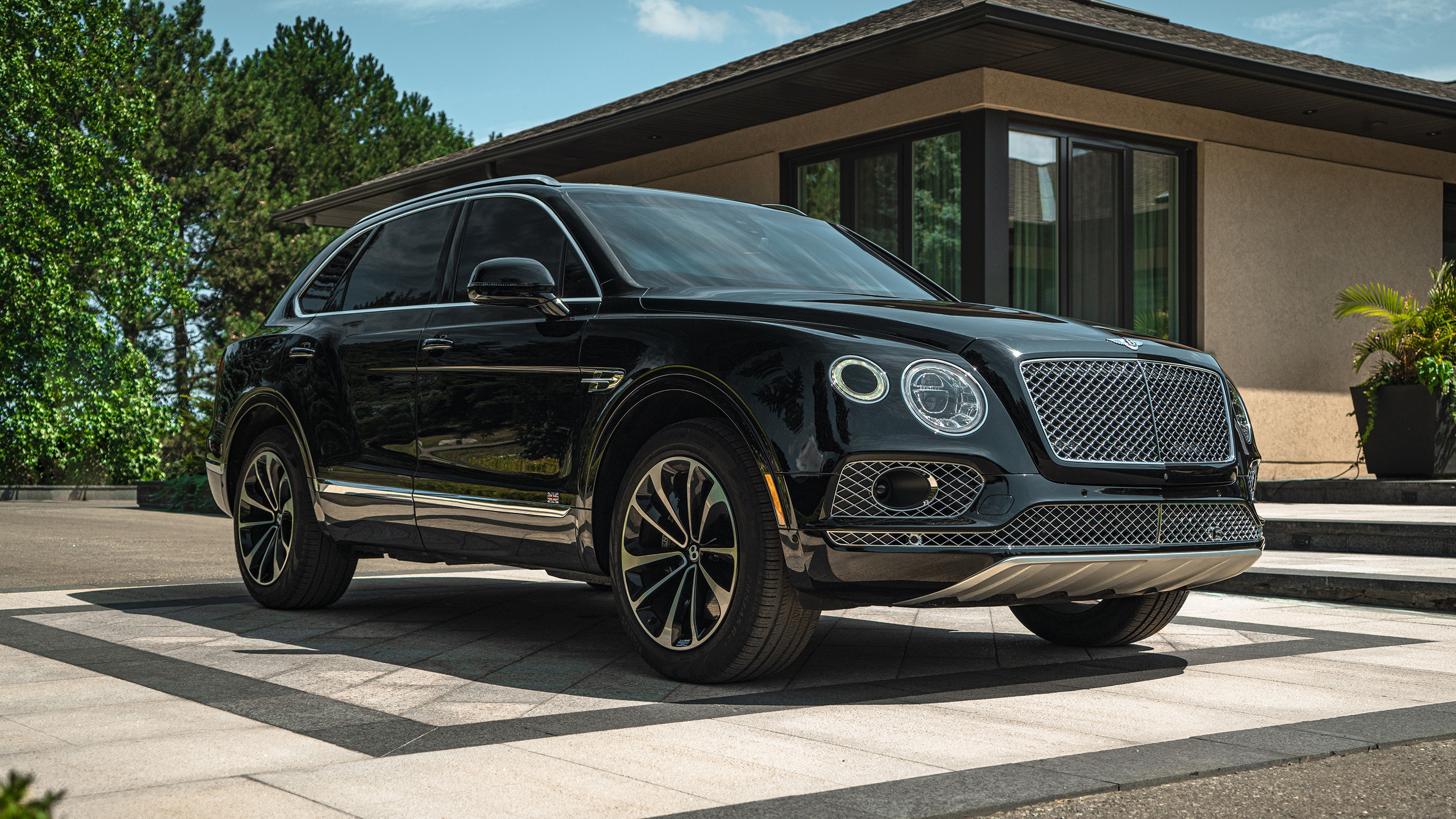 inkas_bentley_bentayga_03.jpg