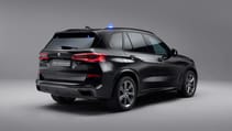 p90363290_highres_the-new-bmw-x5-prote.jpg
