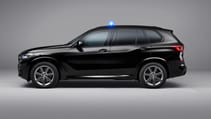 p90363298_highres_the-new-bmw-x5-prote.jpg