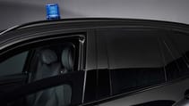 p90363302_highres_the-new-bmw-x5-prote.jpg