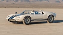 1965-ford-gt40-roadster-prototype-_30.jpg