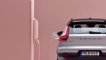 volvoxc40bev04.jpg