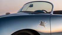 emory-transitional-speedster-front-windshield-pegasus.jpg