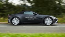aston_martin_vantage_roadster_prototype_01.jpg