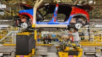 nissan_juke_production_-_final_assembly_6.jpg