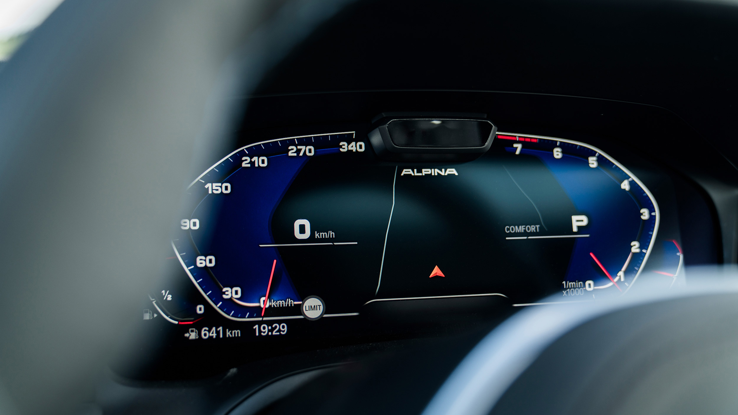 2019_10_bmw_alpina_b3_g20_rgb_44.jpg