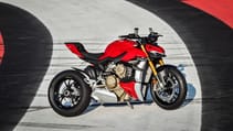 my20_ducati_streetfighter_v4_s_ambience_29_uc101651_high.jpg
