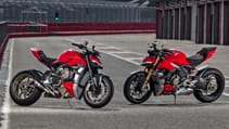 my20_ducati_streetfighter_v4_s_ambience_44_uc101679_high.jpg