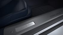 aston_martin_dbs_superleggera_concorde_edition_16.jpg