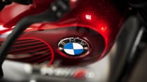 p90375106_highres_bmw-motorrad-concept.jpg