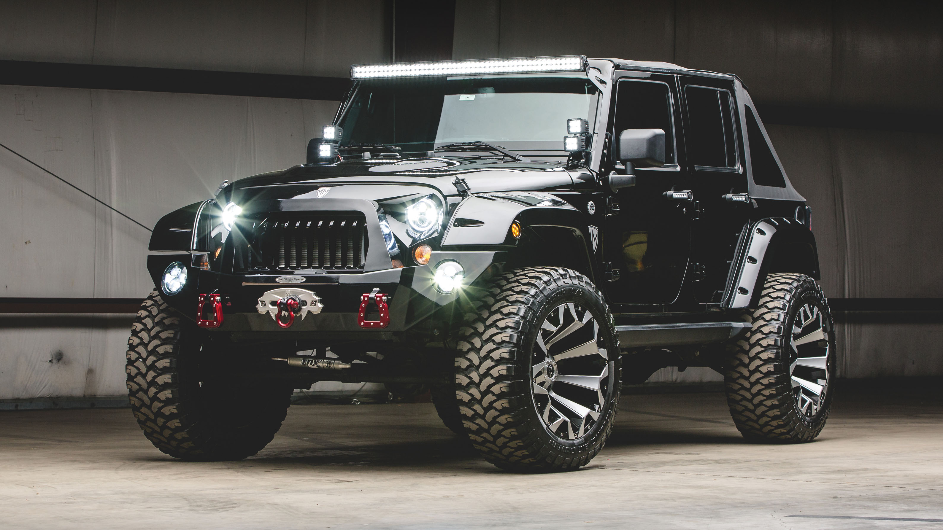 2017-jeep-wrangler-custom-_0.jpg