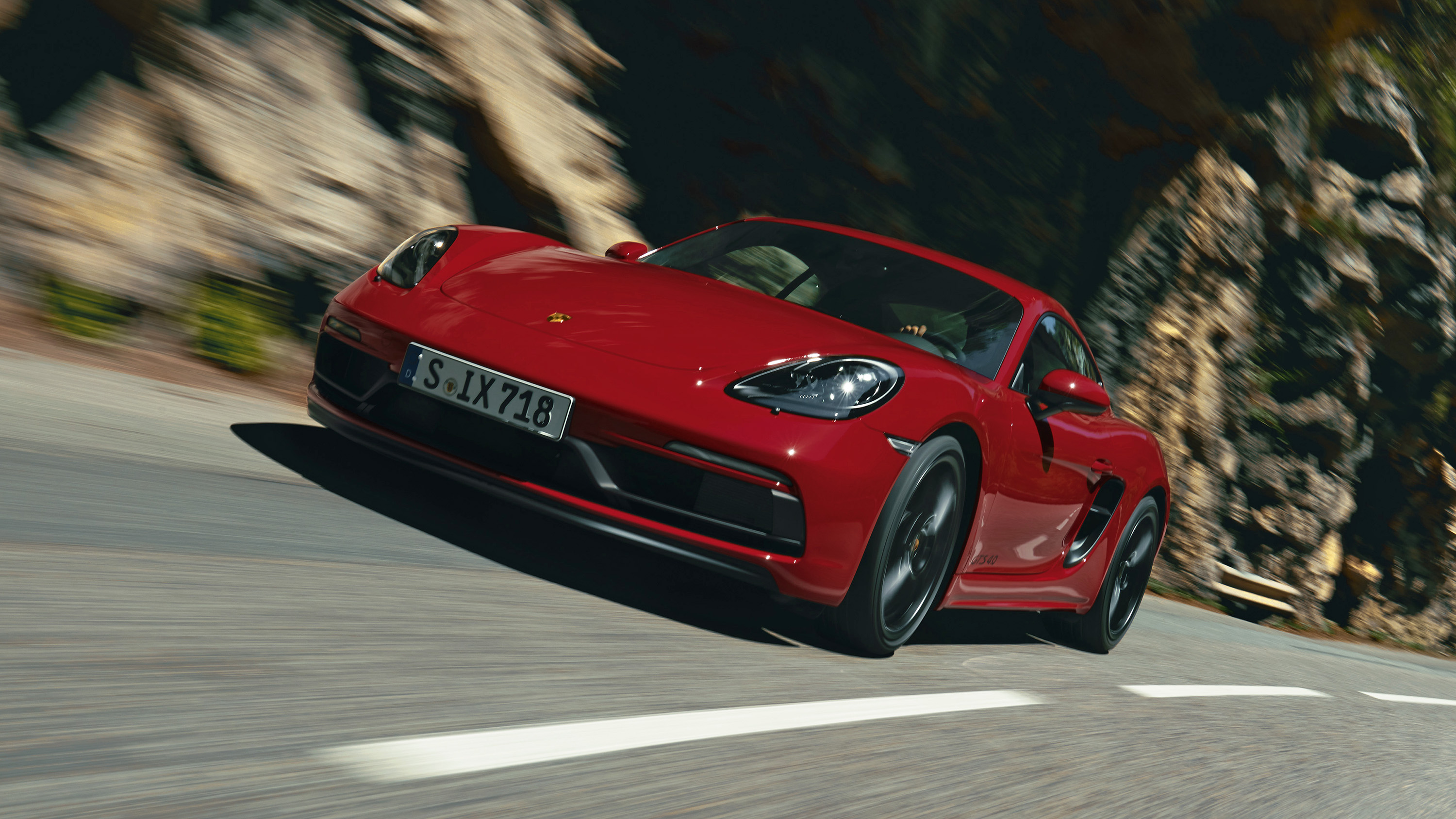 embargo_00_01_cet_16_january_2020_718_cayman_gts_4_0.jpg