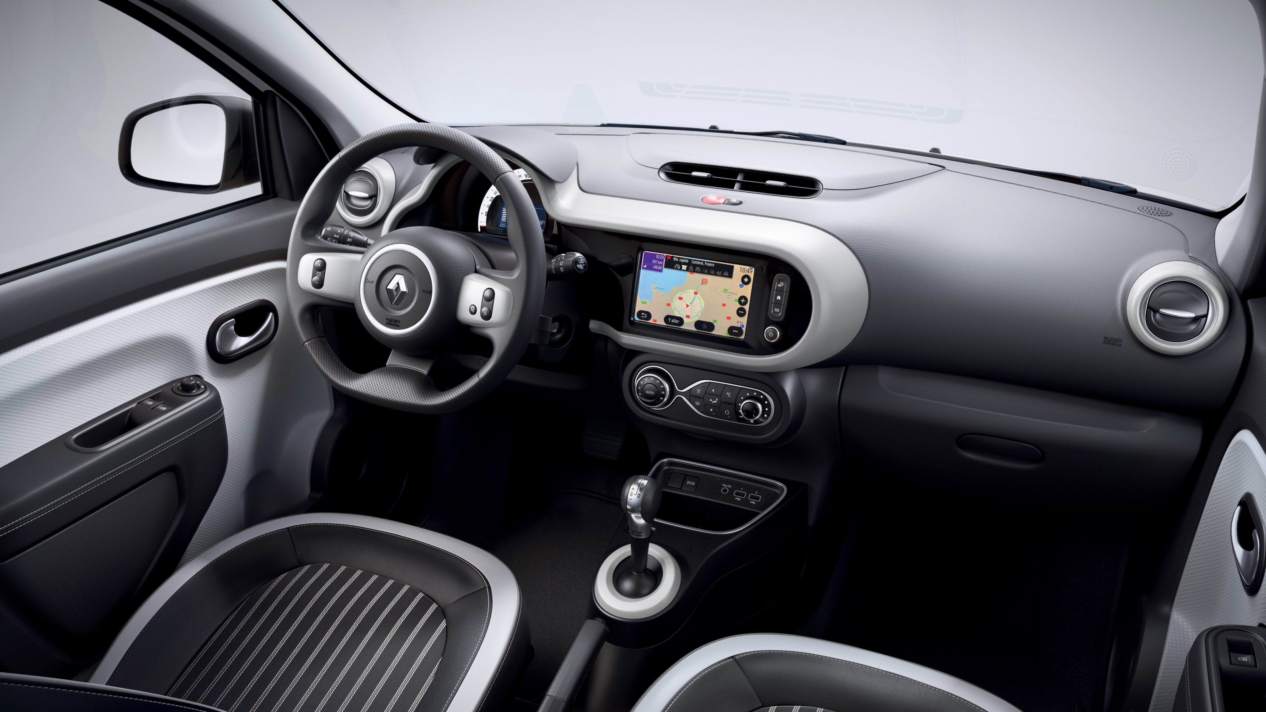 21239728_2020_-_new_renault_twingo_z_e.jpg