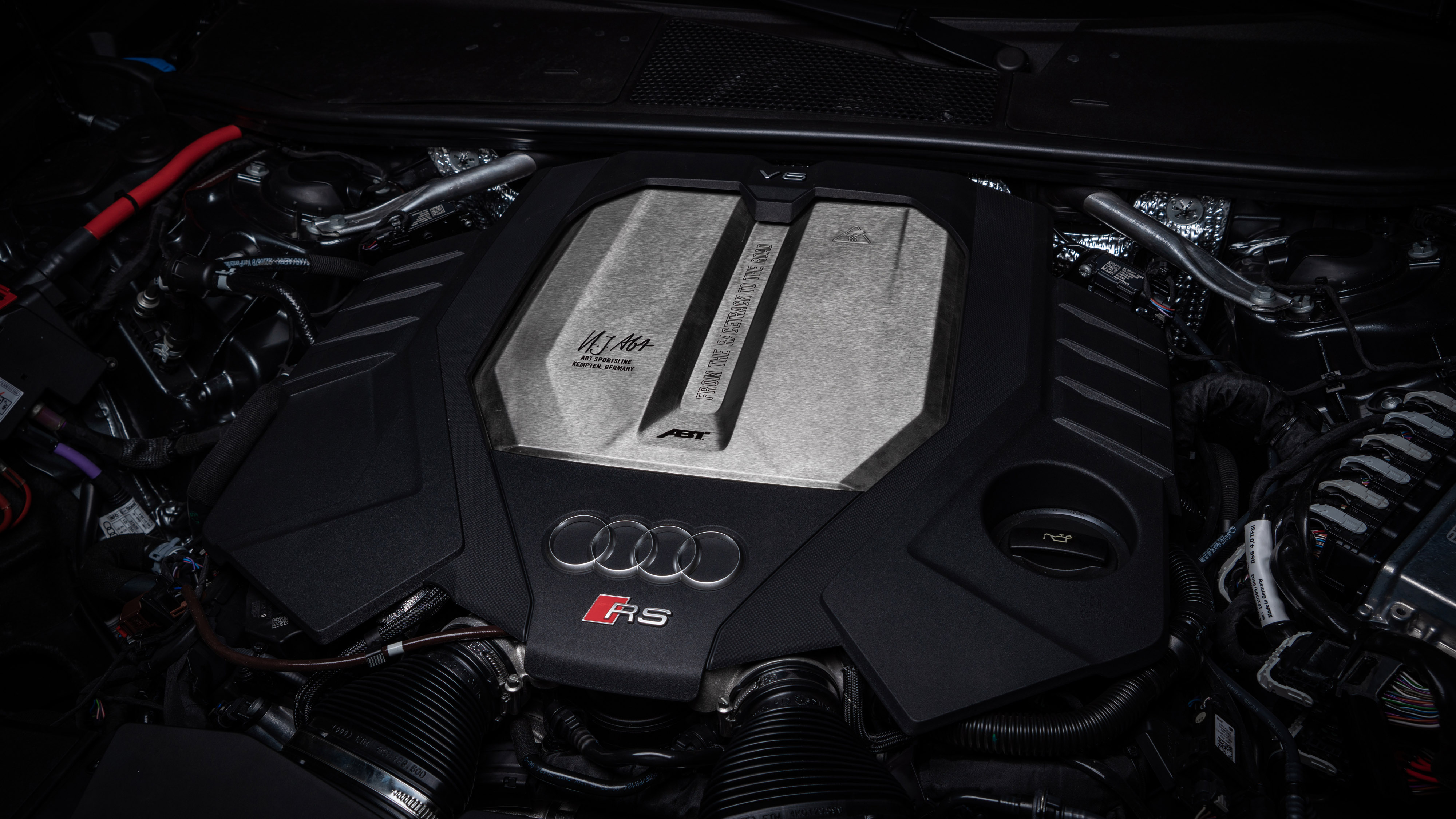 abt_rs6-r_hr22-25.jpg