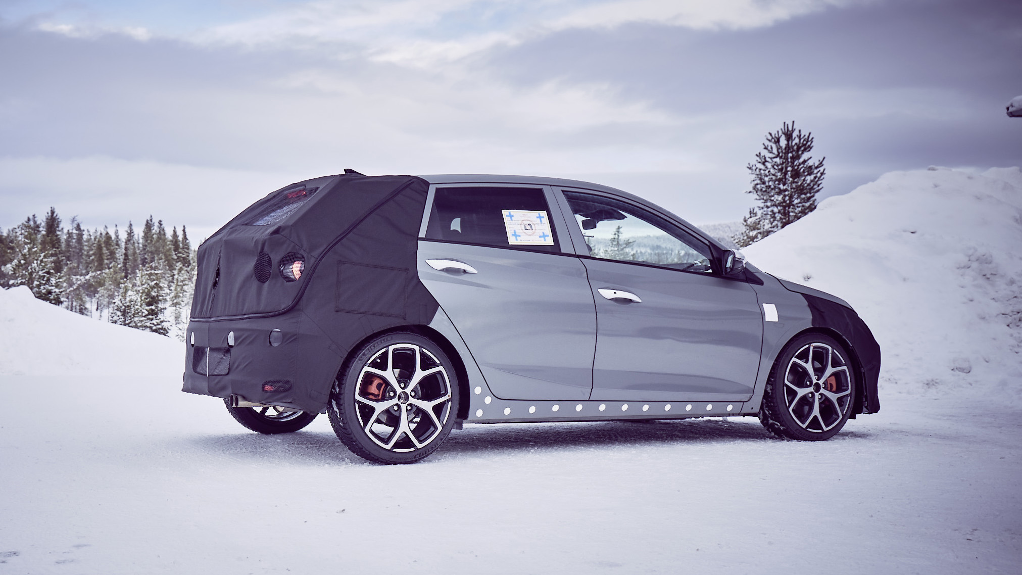 i20n_prototype_0007.jpg