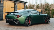 bell_sport_classic_aston_martin_zagato-05.jpg