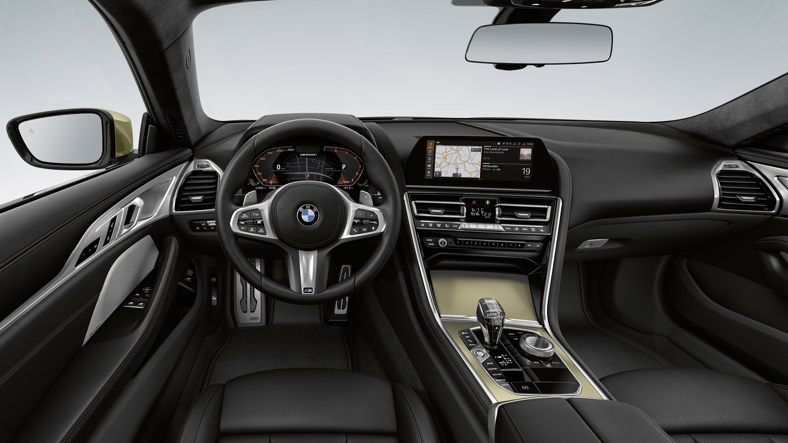 p90391541_highres_the-new-bmw-8-series.jpg