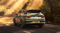 new_bentayga_-_alpine_green_-_2.jpg