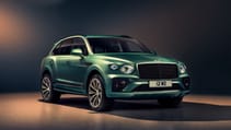 new_bentayga_-_alpine_green_-_4.jpg