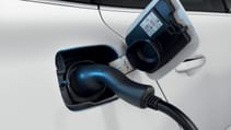 new_megane_sport_tourer_e-tech_plug-in_hybrid_2.jpg
