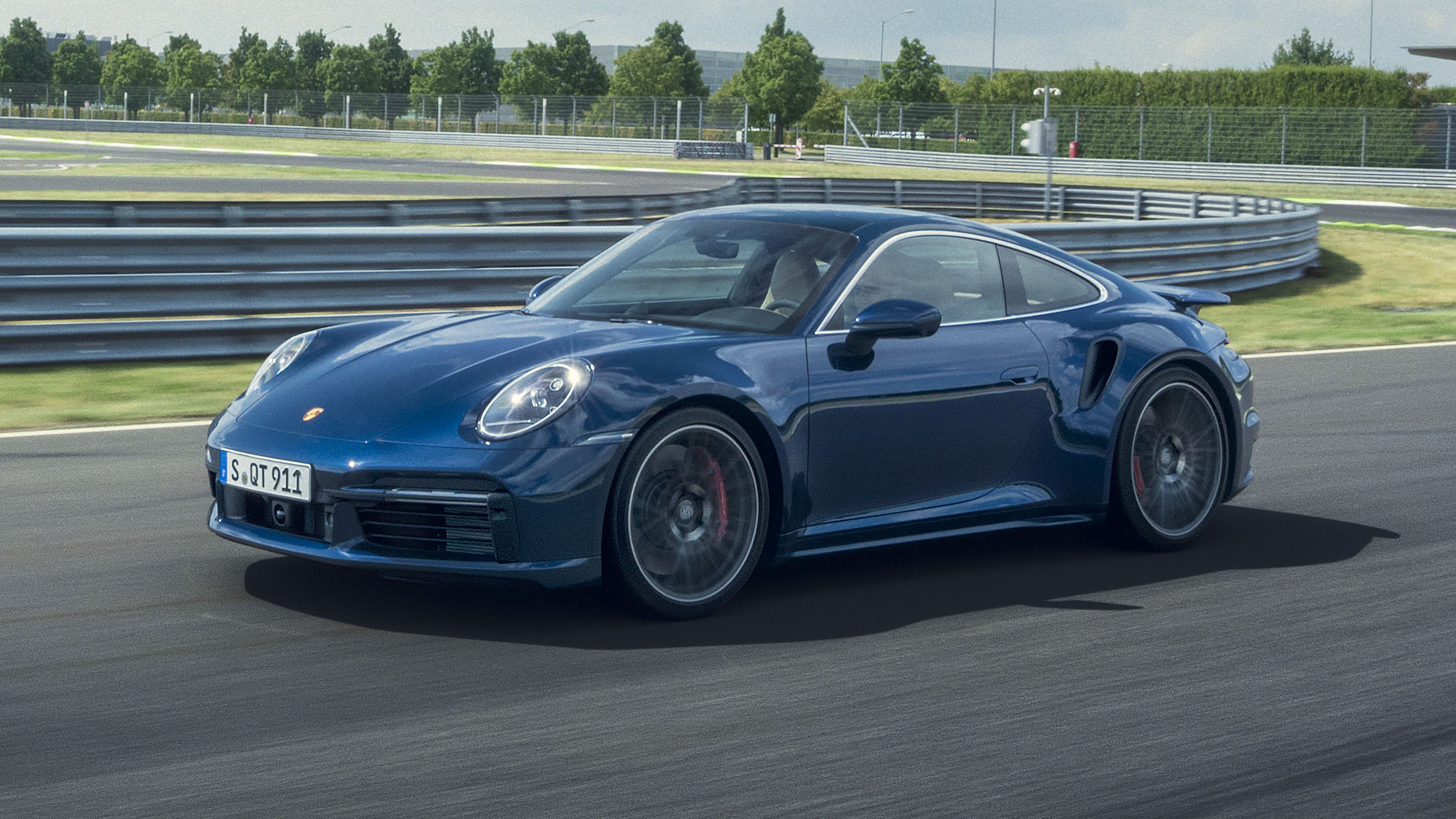 embargo_23_01_bst_15_july_2020_911_turbo_front_three_quarter.jpg