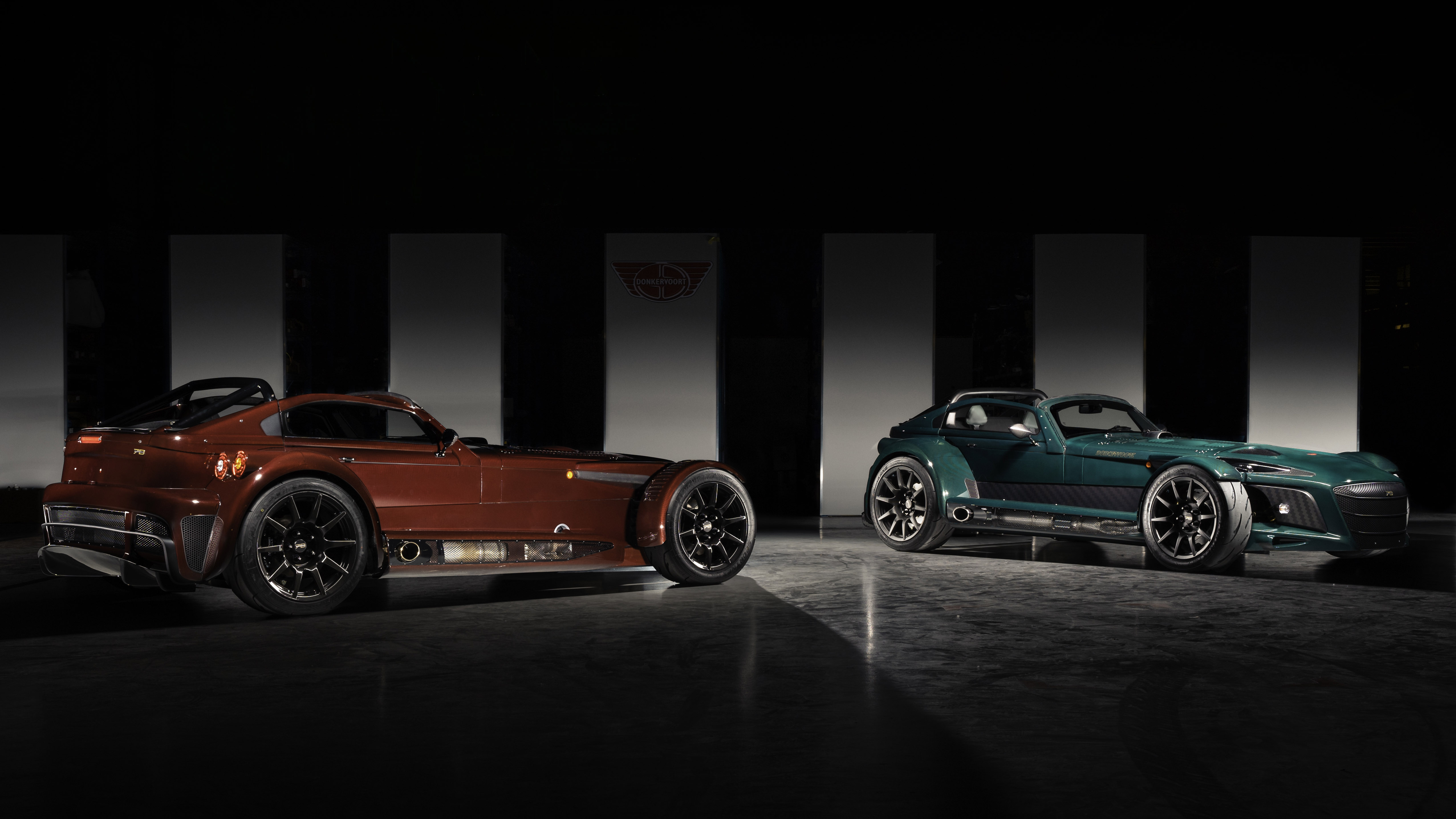 2._donkervoort_d8_gto-jd70_bare_naked_carbon_edition.jpg