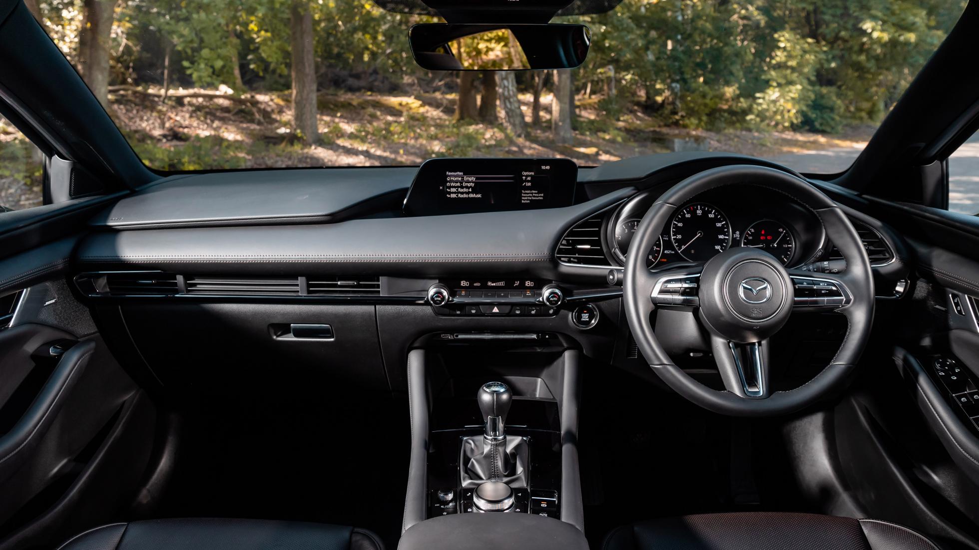 tg_-_drives_-_hatchbacks_ford-mazda-vauxhaul_-038.jpg